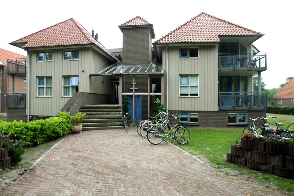Hotel Bornholm West-Terschelling Extérieur photo