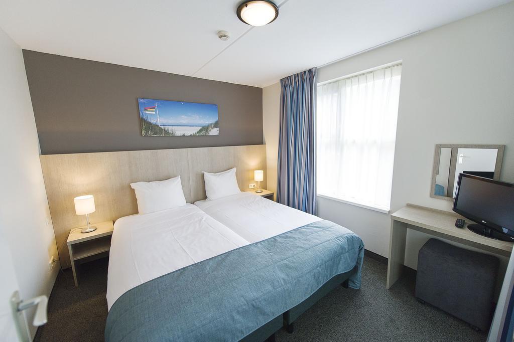 Hotel Bornholm West-Terschelling Chambre photo
