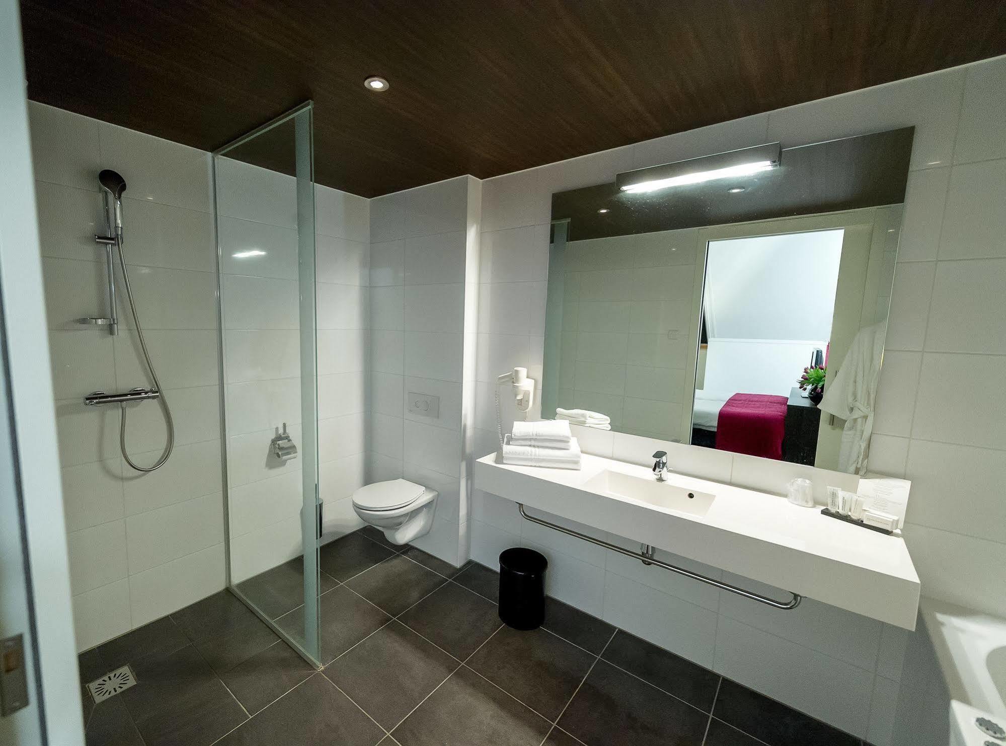 Hotel Bornholm West-Terschelling Extérieur photo