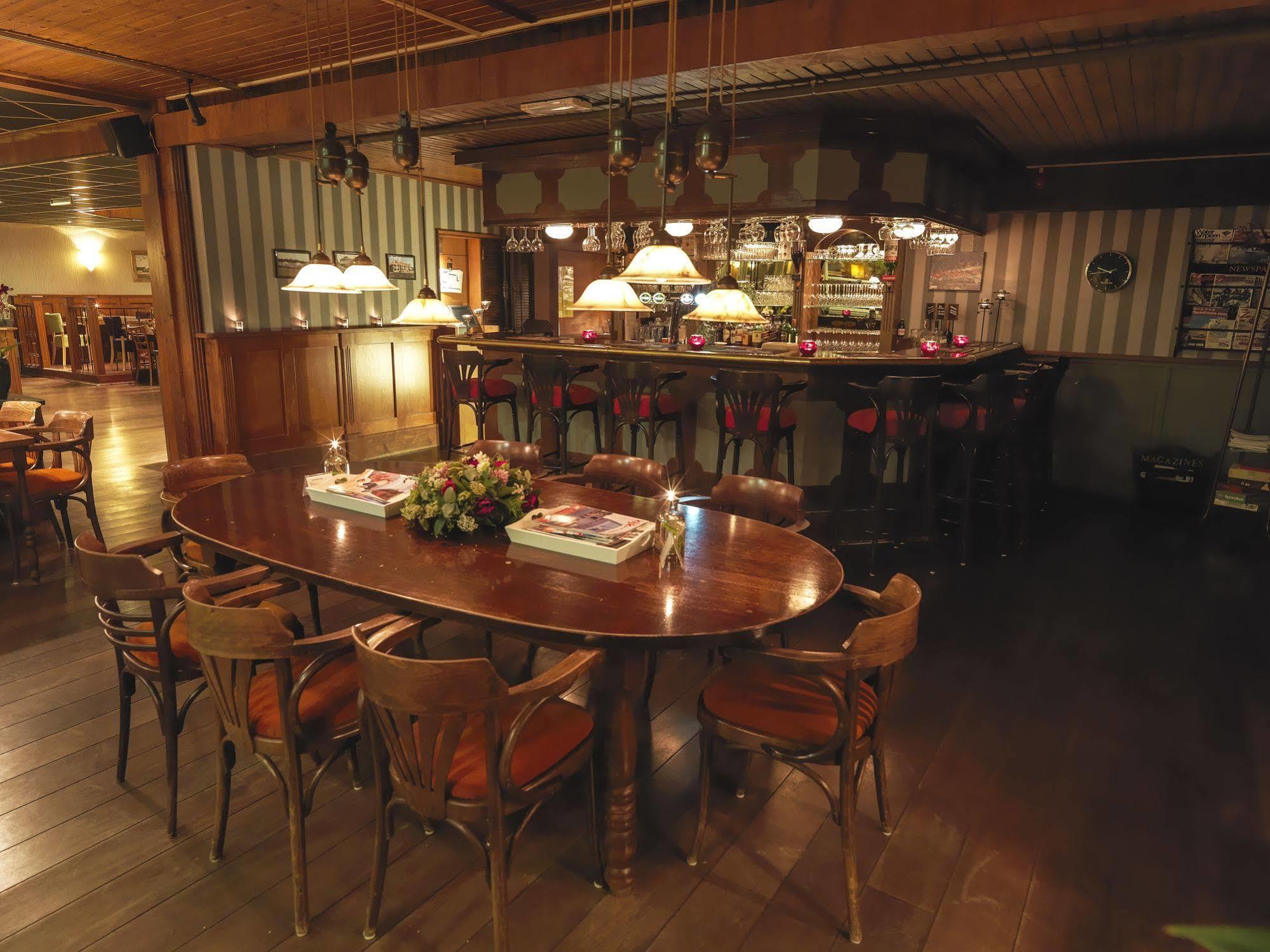 Hotel Bornholm West-Terschelling Extérieur photo